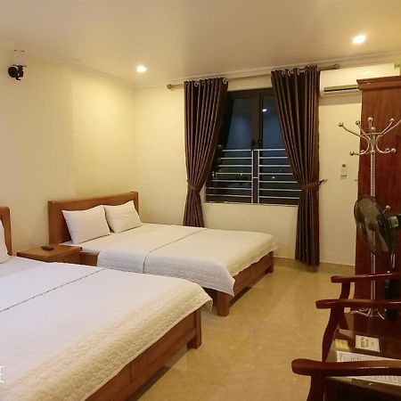 Guesthouse Anh Khang Ha Long Exteriör bild