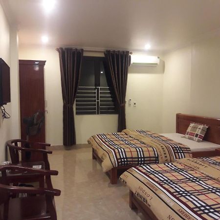 Guesthouse Anh Khang Ha Long Exteriör bild