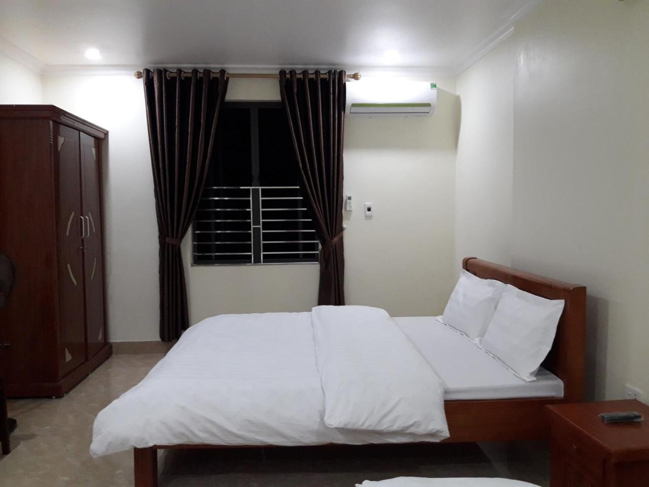 Guesthouse Anh Khang Ha Long Exteriör bild
